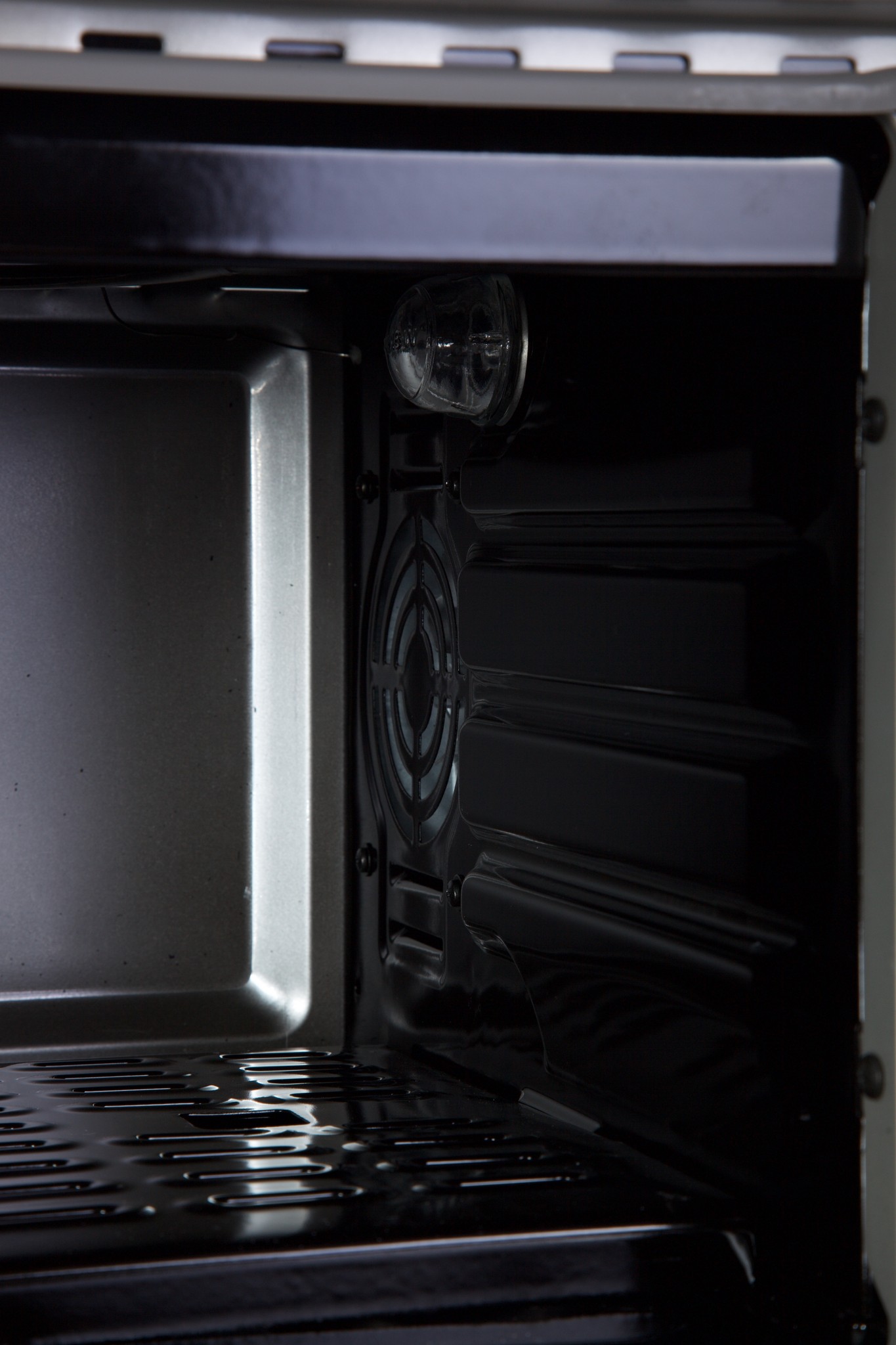 Elektrická trouba Guzzanti GZ 3611 (II. jakost)